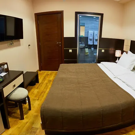 Hotel Lilia Yerevan-3
