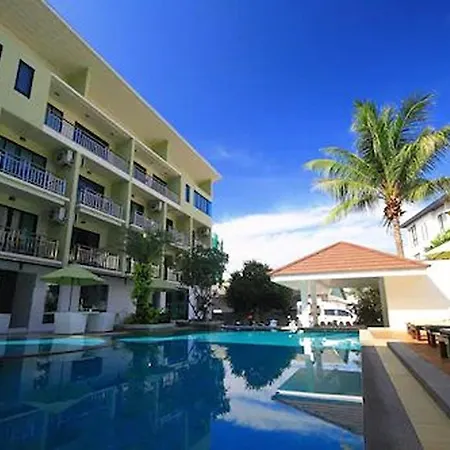 Dipantai Boutique Beach Resort-2