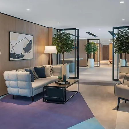 Vida Dubai Marina Yacht Club-3