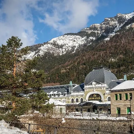 Canfranc Estacion Royal Hideaway Hotel-3