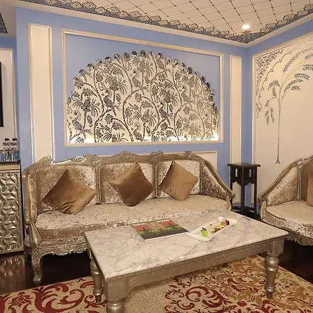 Radisson Blu Udaipur Palace Resort And Spa-3