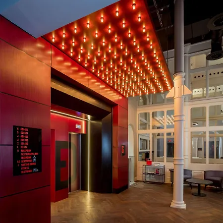 Radisson Red Hotel, Liverpool-2