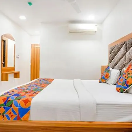Fabhotel Sr Inn-3