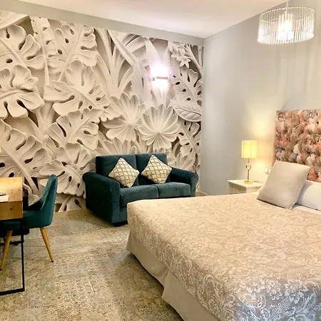 Akla Hotel Merida-3