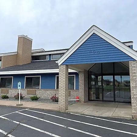 Americinn By Wyndham Ladysmith-2
