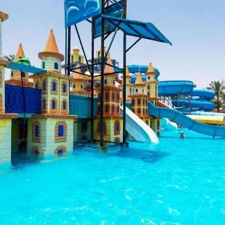 Lillyland Mirage Bay & Aqua Park-3