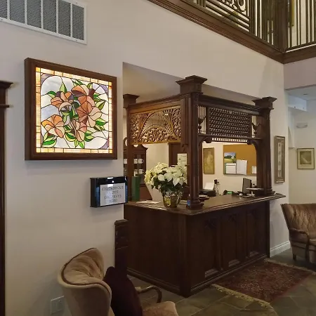 Hearthstone Elegant Lodge-2