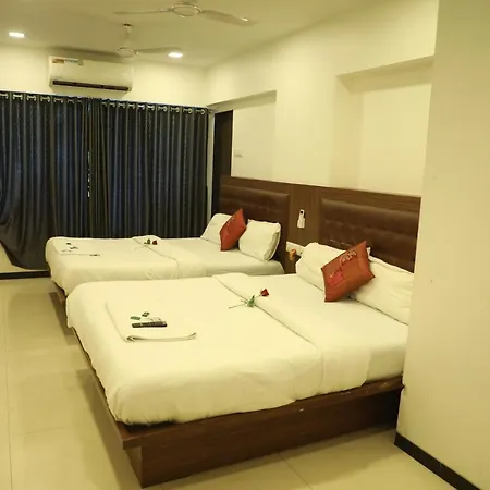 Hotel Shiv Leela Grand-2