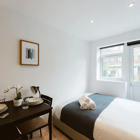 The Finsbury Park Star Apartments-2