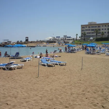 Penelope Beach Hotel Apts-3