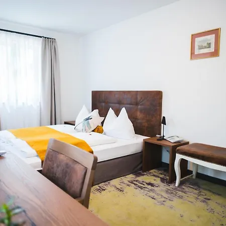 Hotel Zirbelstube-3