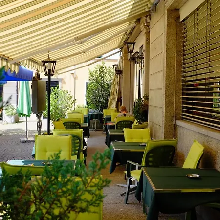 Hotel Corona-2
