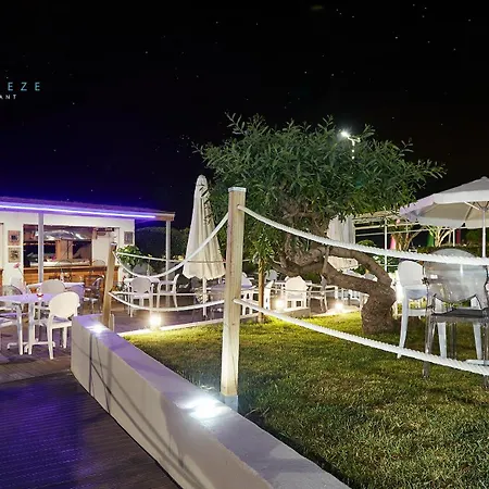 Hotel Izan Cavanna-2
