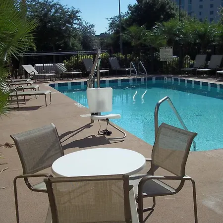 Baymont By Wyndham Orlando-International Dr-Universal Blvd-2