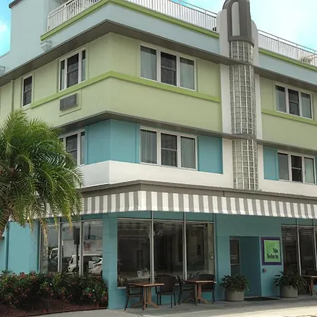 Palm Pavilion Inn-2