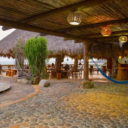Cabañas Las 3 Marias-2