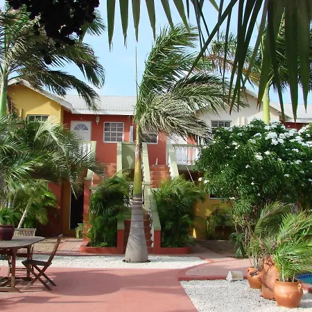 Cunucu Villas - Aruba Tropical Garden Apartments-3