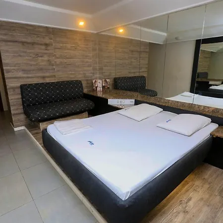 Eden Hotel (Adults Only)-3