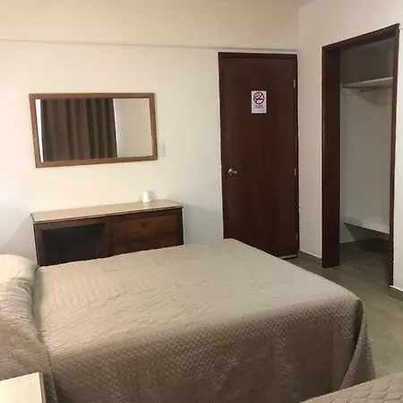 Hotel Lorena-3