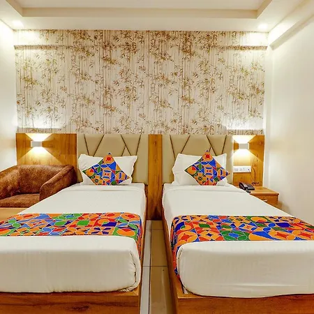 Fabhotel Rotano Grand-2