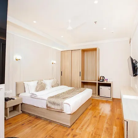 Hotel Euphoria Green-3