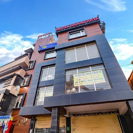 Fabhotel Grand Arya-3