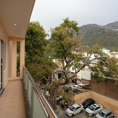 Hotel The Vaishvik Banganga Road-3