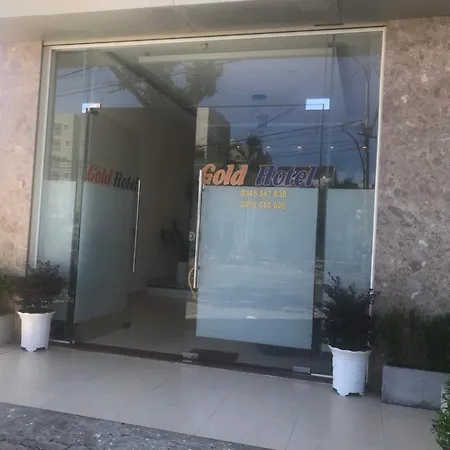 Gold Hotel-3