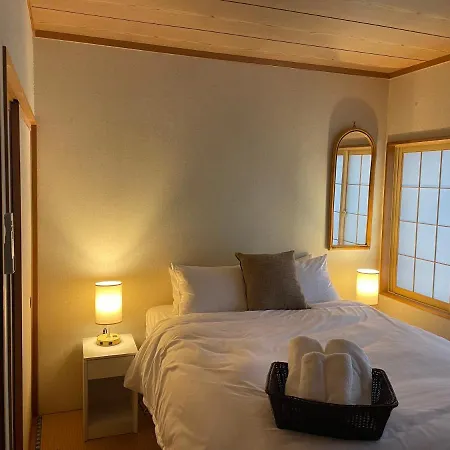 Elan Lodge Akakura-3