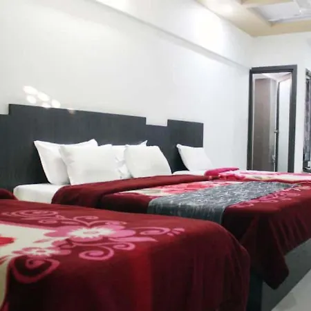 Hotel Skyway-2