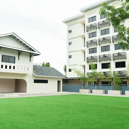 Adelina Hotel And Suites-2