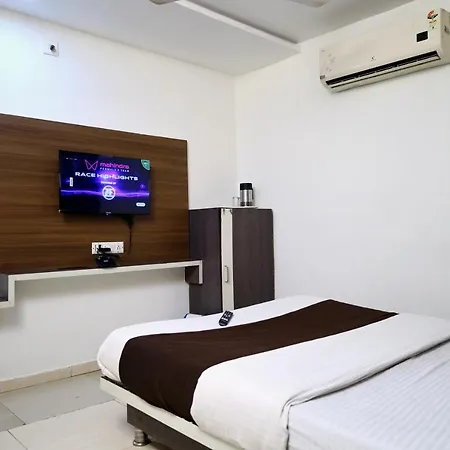 Hotel Satluj Inn-3