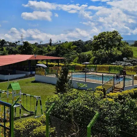 Finca Hotel La Moni-3