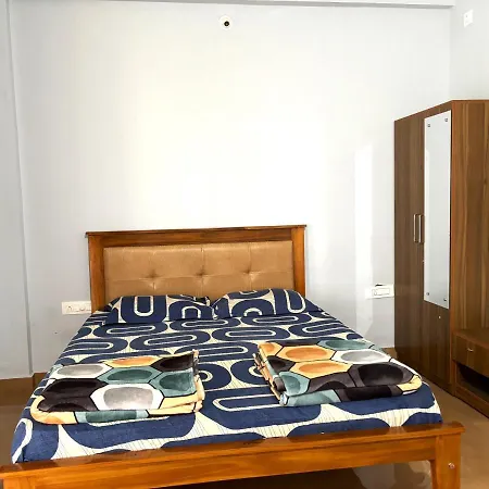 Sri Swarna Darvi Lodge Horanadu-2