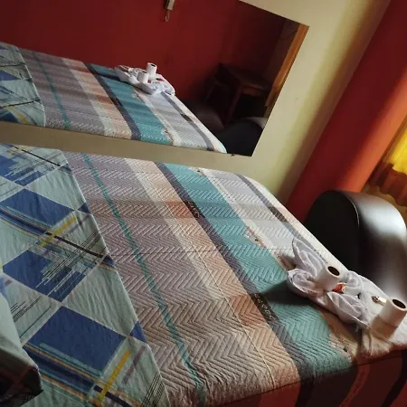 Hostal Corona-2