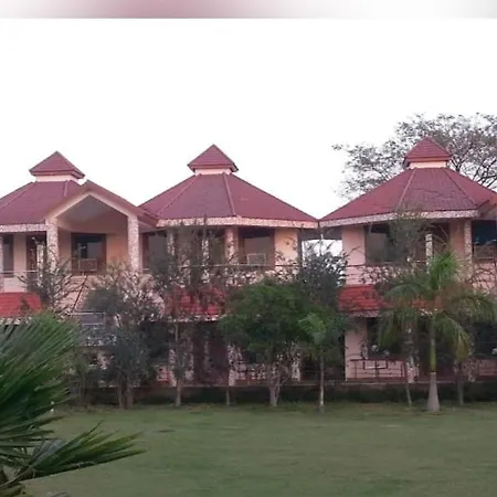 Relax Inn Hotel & Resort-3