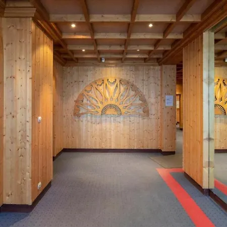 Appartement au centre de Val d'Isère-3