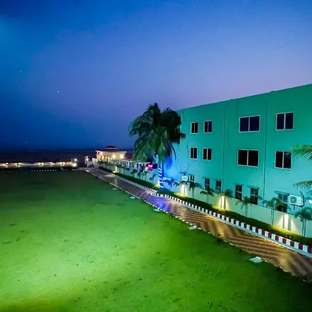 Silver Sand Eco Resort !! Beachfront !!-3