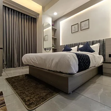 Hotel Asiana Sky Motera Ahmedabad-3