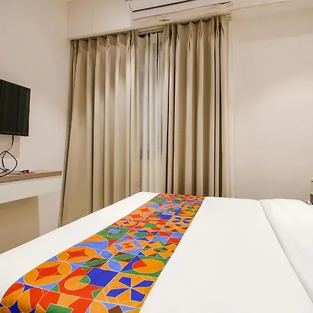 Fabhotel Sharma & Vishnu Garden-2