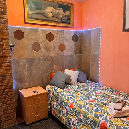 Bonita Habitación en chalet-2