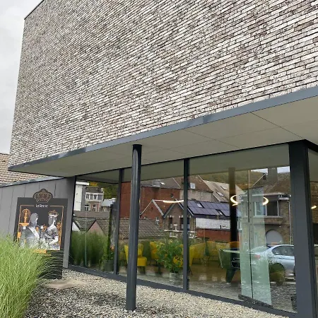 Les Thermes De Spa By La Cour De La Reine Hotel, Suites & Acces Gratuit Au Centre Thermal-2