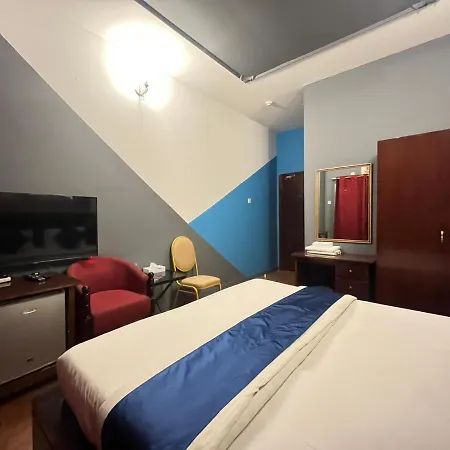 Bab Al Bahrain Hotel-2