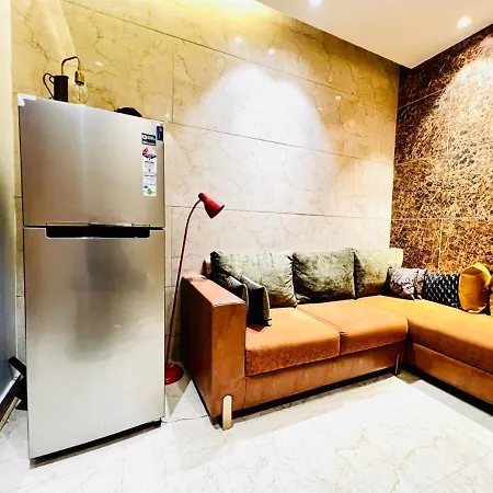 Divine Studios Rajouri Garden-3
