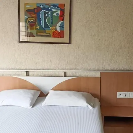 Ballygunj Guest House-3