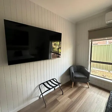 Burrum Tavern-2