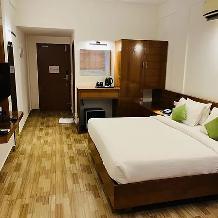 Queens Tourist Home-2