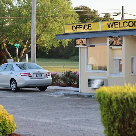 Economy Inn-2