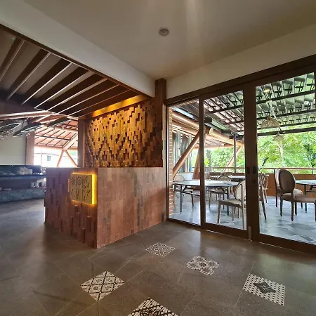 Parlezo By Kagum Hotels-2