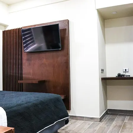 Hotel Mision 11-2